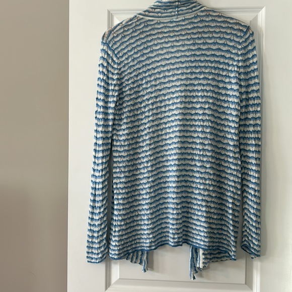 J McLaughlin Chevron Stripe Loose Weave Open-Front Cardigan Sweater Blue & White - Picture 8 of 9